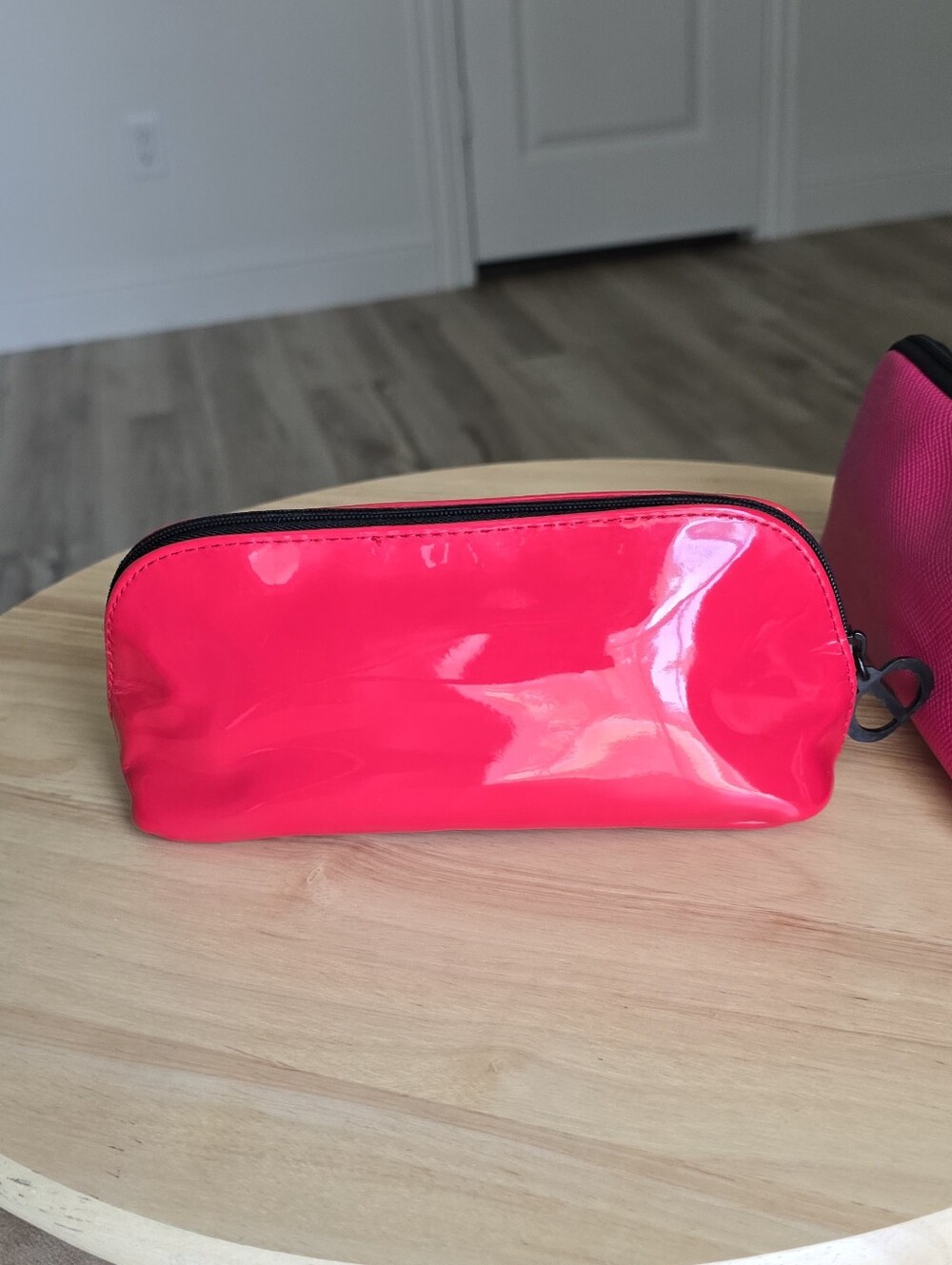Dior Makeup Bags - Picture 11 of 14